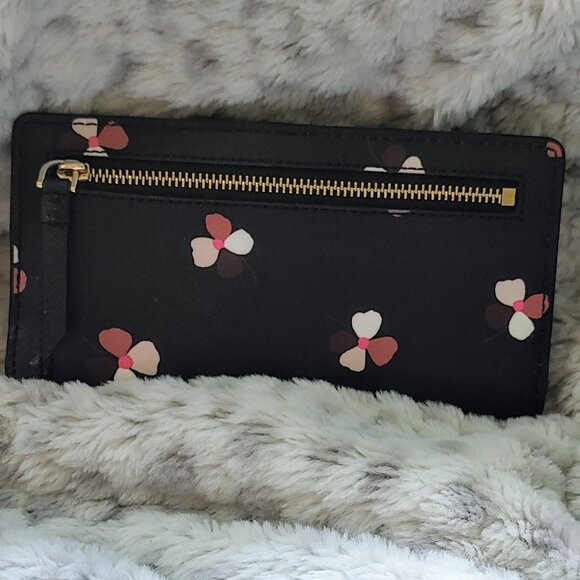 Kate Spade New York Womens Wallet - Picture 2 of 4